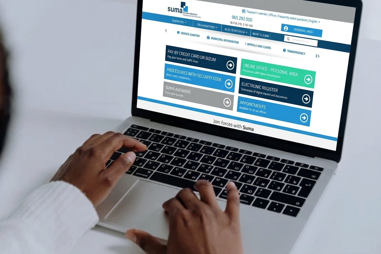 Non-resident property owner accessing the SUMA Alicante tax portal to find their local tax bills